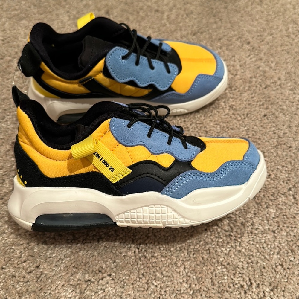 Jordan toddler sneakers size 10.5 toddler